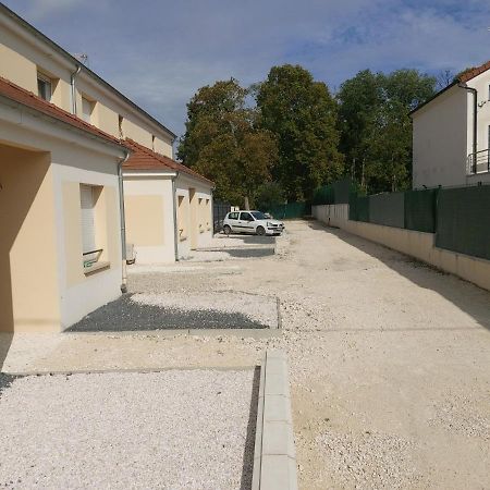 Villa Du Parc Montévrain Exterior foto